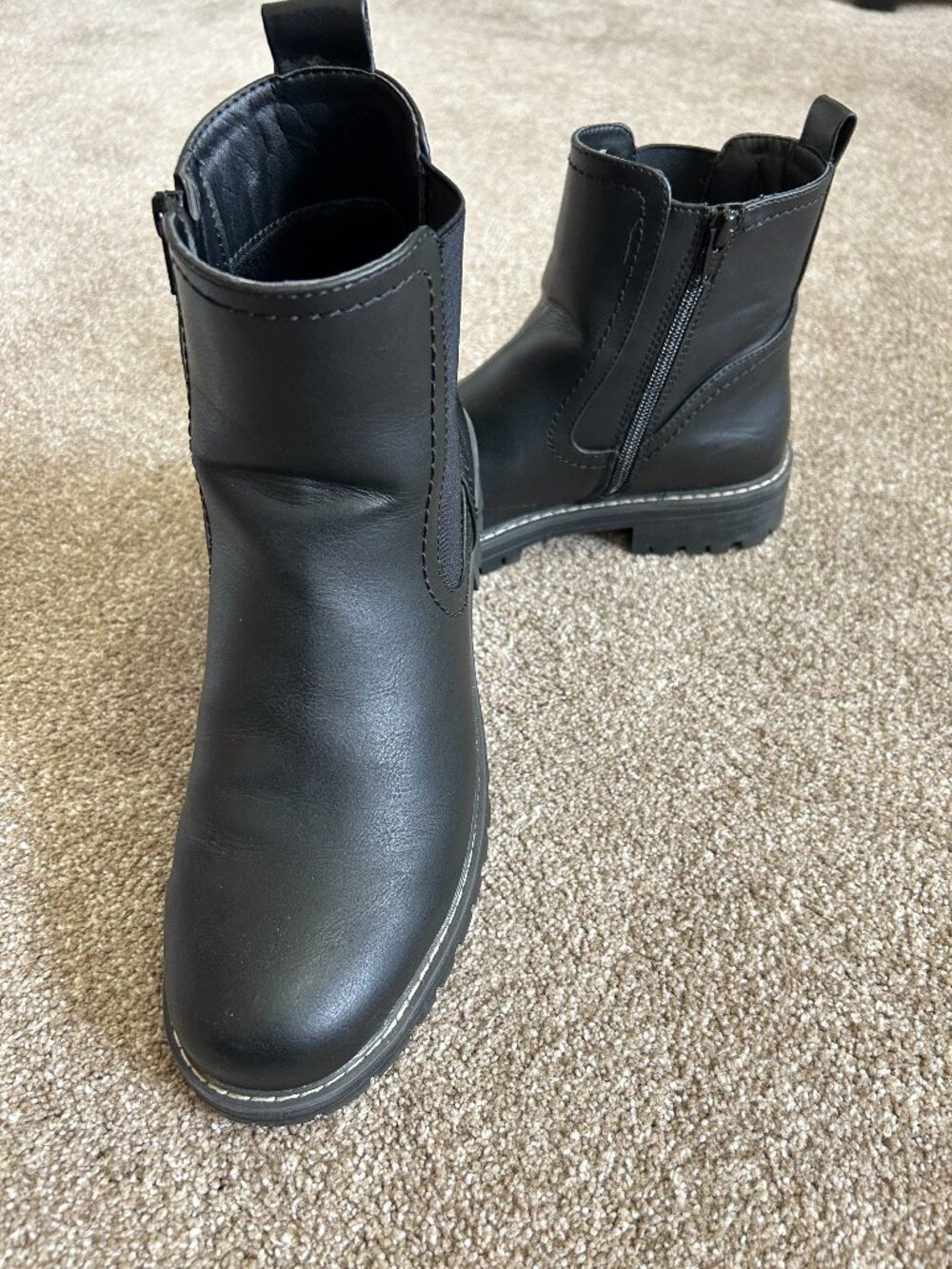 SO Kennedyy Women's Size 9 Black Chelsea Boots Ankle